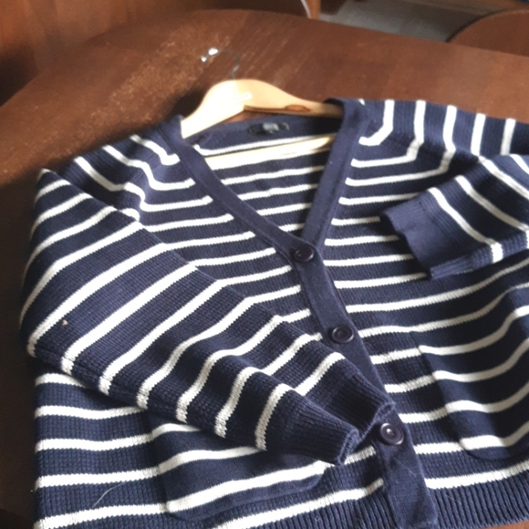 COPY - NWOT 💗 J. CREW Navy Striped Cardigan - Picture 6 of 16